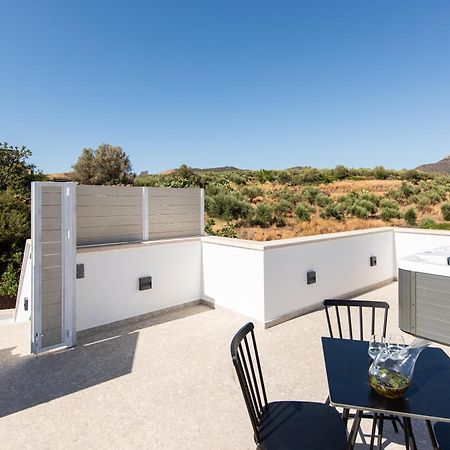 Lameriana Luxury Village Akhladhés Exterior foto