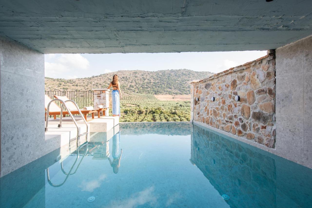 Lameriana Luxury Village Akhladhés Exterior foto